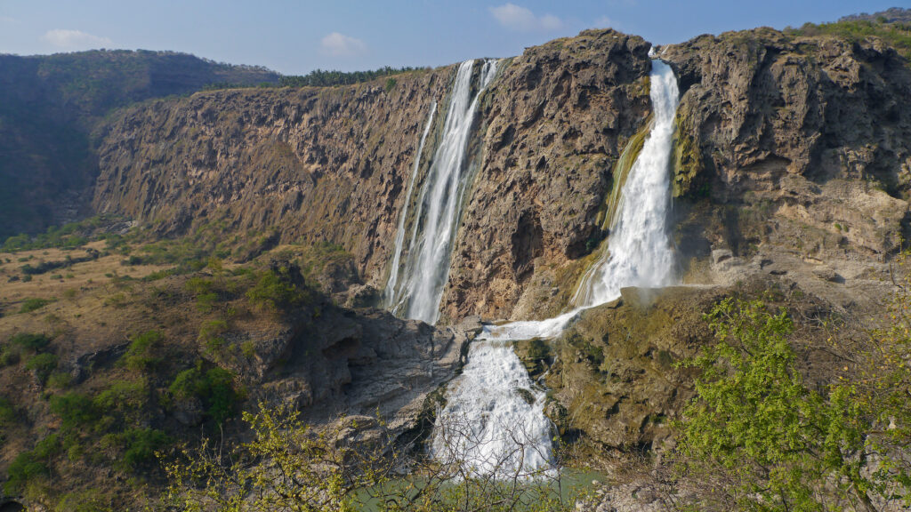 Wadi Darbat tour from Salalah. Dhofar Mountain Tour